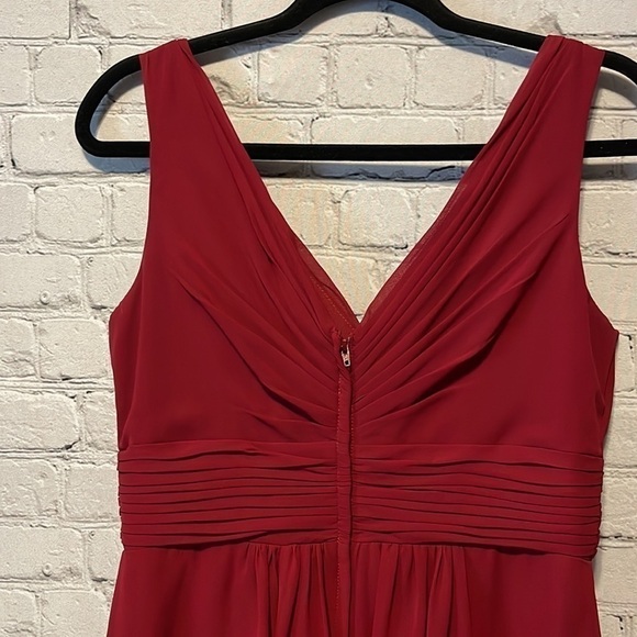 CHRISTINA Wu Dress Size 10 Color Red Claret Pleated - Picture 14 of 15